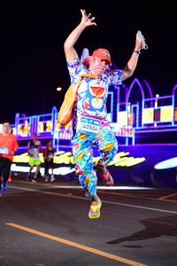 BIB: 40506
                            <button type="button" onclick="openModal(22913007)" class="btn btn-primary btn-sm float-right btn-popup" data-toggle="modal" data-target=".modal-high-quality">
                        <i class="fas fa-shopping-cart"></i> Add to Cart
                    </button>
                                            <button type="button" onclick="isThisMe(22913007, true)" class="btn btn-success btn-sm float-right btn-popup btn-isme hidden" data-toggle="tooltip" data-placement="bottom" title="นี่คือรูปของคุณใช่ไหม คลิกที่นี่เพื่อเอาเข้าอัลบั้ม">
                        <i class="fas fa-plus"></i> Add to album
                    </button>
                    <button type="button" onclick="isThisMe(22913007, false)" class="btn btn-warning btn-sm float-right btn-popup btn-isnotme hidden">
                        <i class="fas fa-ban"></i> Remove from album
                    </button>